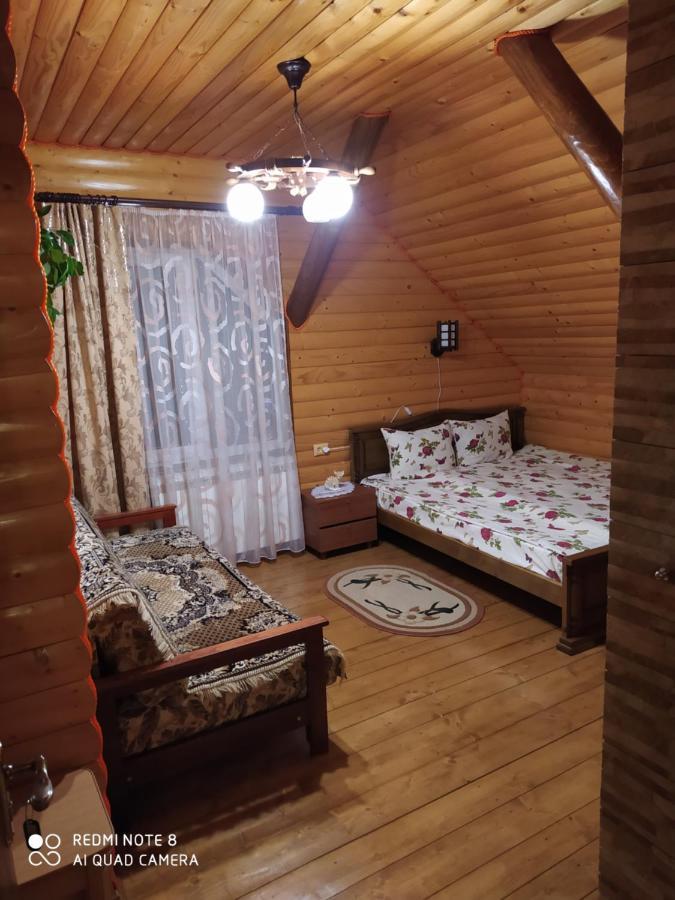 Sadyba Gostynniy Dvir Izki Exterior photo
